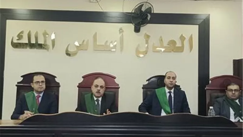 السجن المشدد 15 عامًا للمتهمين بقتل تاجر الذهب في البحيرة