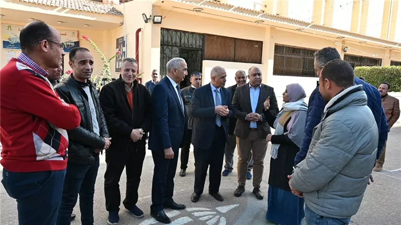 جامعة الفيوم: نائب رئيس الجامعة لشؤون التعليم والطلاب يتفقد المدن الجامعية