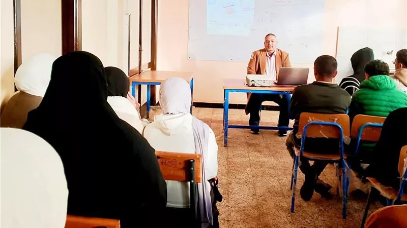 ندوة بنادي التثقيف المجتمعي ببيلا حول «مخاطر الهجرة غير الشرعية»
