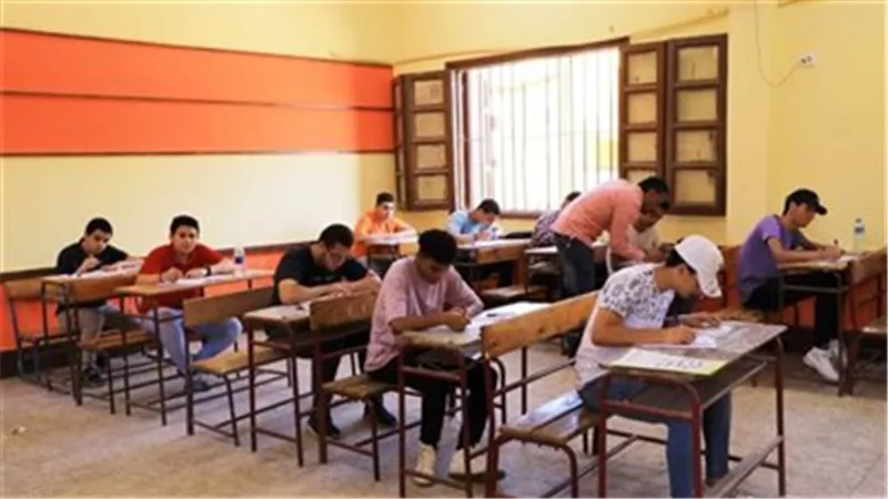 عودة درجات بأحكام قضائية تشعل مخاوف طلاب الثانوية العامة من التصحيح|خاص