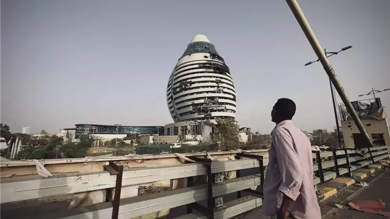 «الحرب توقفت».. ما القرارات الأولى لـ «الحكومة» بعد العودة للخرطوم|فيديو