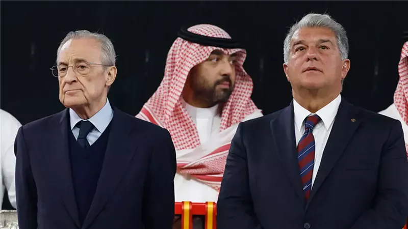 بعد فوز برشلونة بالسوبر.. لابورتا يكشف مفاجأة عن العلاقات مع ريال مدريد