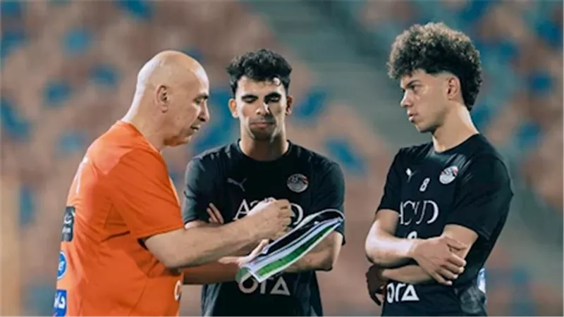 أحمد شوبير يكشف حقيقة دور حسام حسن في أزمة إمام عاشور
