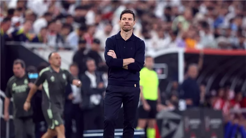  بعد خسارة السوبر أمام برشلونة.. تقارير تكشف مصير ألونسو مع ريال مدريد
