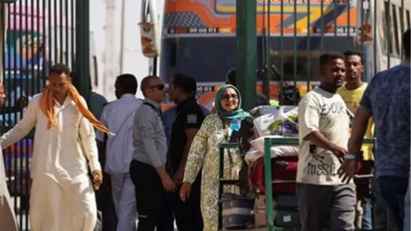 عودة 428676 سودانيا من مصر لبلادهم طوعا بنهاية 2025
