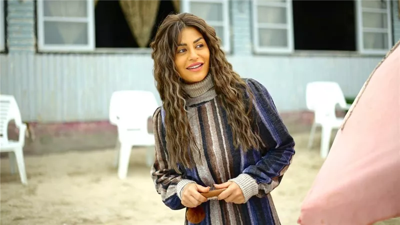 الجمهور يشيد بأداء منة فضالي في مسلسل وننسى اللي كان