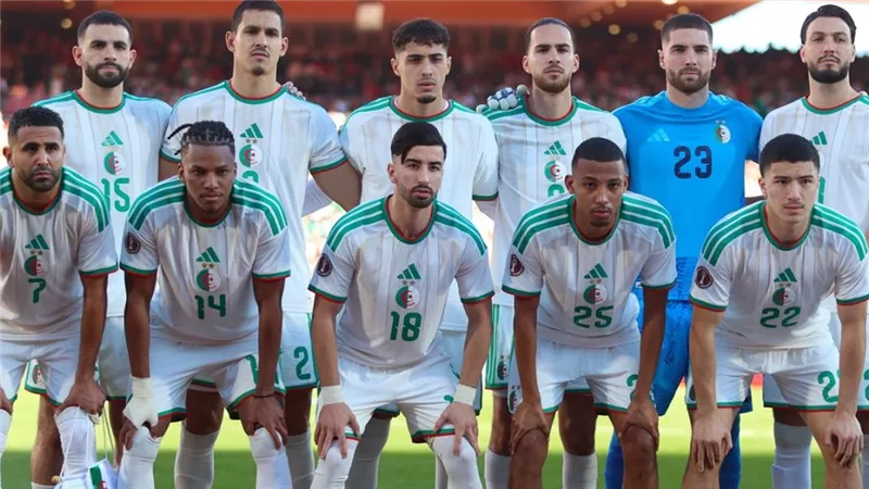 العاصفة لم تهدأ بعد.. بيان جزائري قوي وتحرك رسمي من كاف