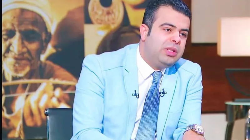 خبير إعلامي : أطالب بتشريع عاجل لإنقاذ خريجي الإعلام وسوق العمل|خاص