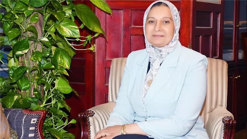 100 الف مستفيد من قوافل جامعة عين شمس خلال عام 