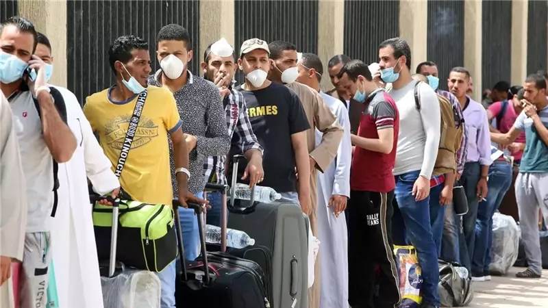 السعودية تفرض غرامة 50 ألف ريال وترحيل لـ