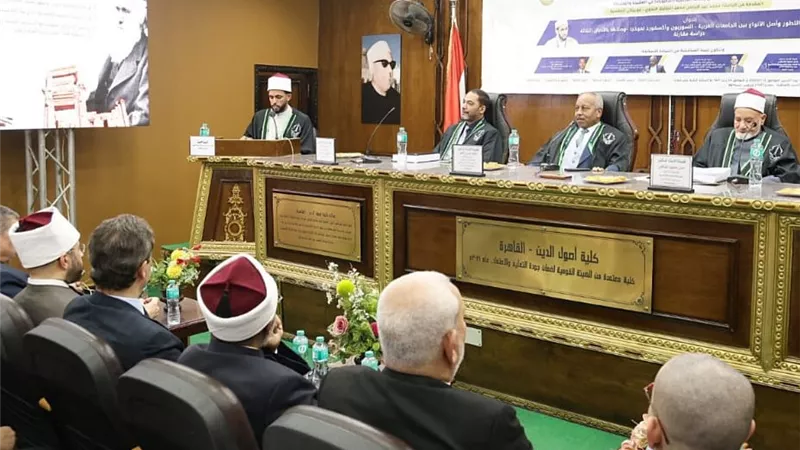 وزير الأوقاف يحضر مناقشة دكتوراة في نظرية التطور وأصل الأنواع