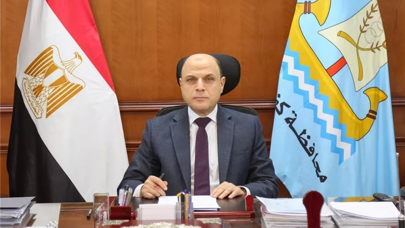 محافظ كفرالشيخ: فحص شكاوى الأهالي وموقف أراضي قرى بر بحري في نطاق 200 متر
