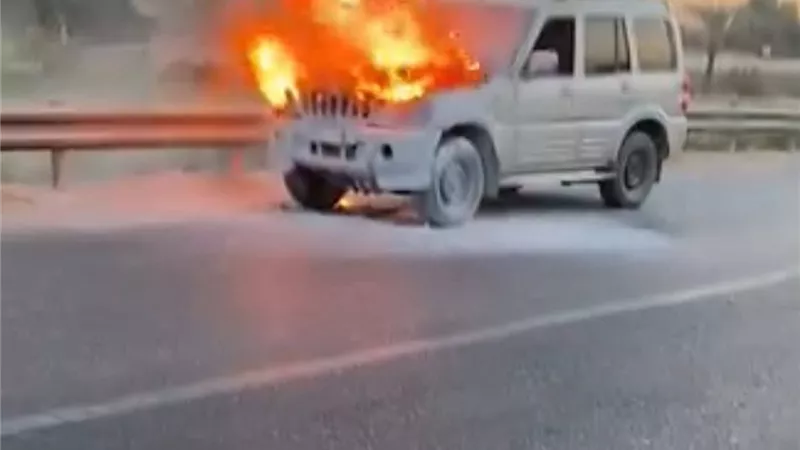 نشوب حريق في سيارة على طريق «القاهرة - أسوان» دون وقوع إصابات