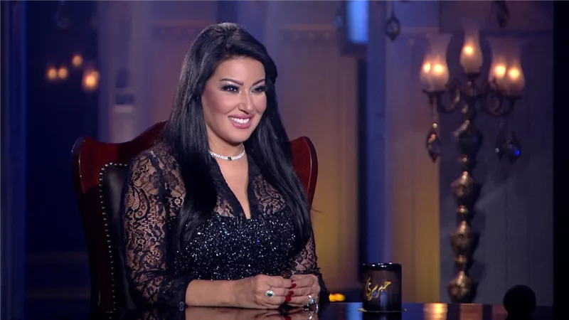 حقيقة خروج مسلسل «سمية الخشاب» من سباق رمضان 2026|خاص