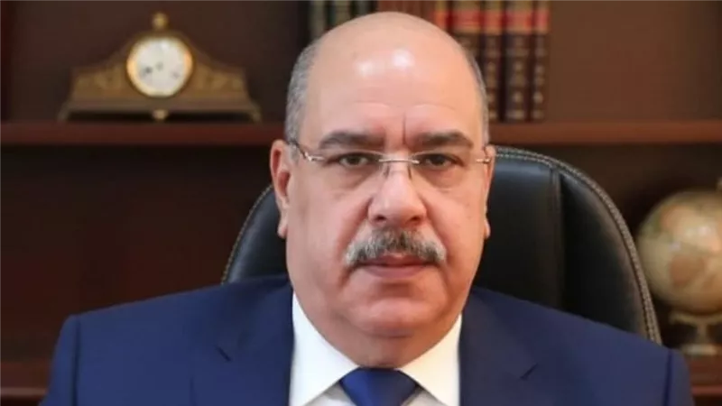 خبير تشريعات: هشام بدوي يجمع بين الخبرة القانونية والرقابية
