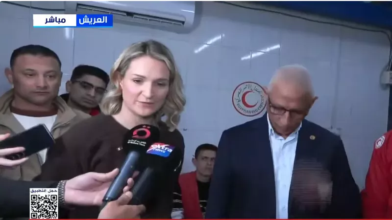 أمام معبر رفح.. وزيرة خارجية أيرلندا: «موجودة هنا بصفتي الإنسانية»|فيديو