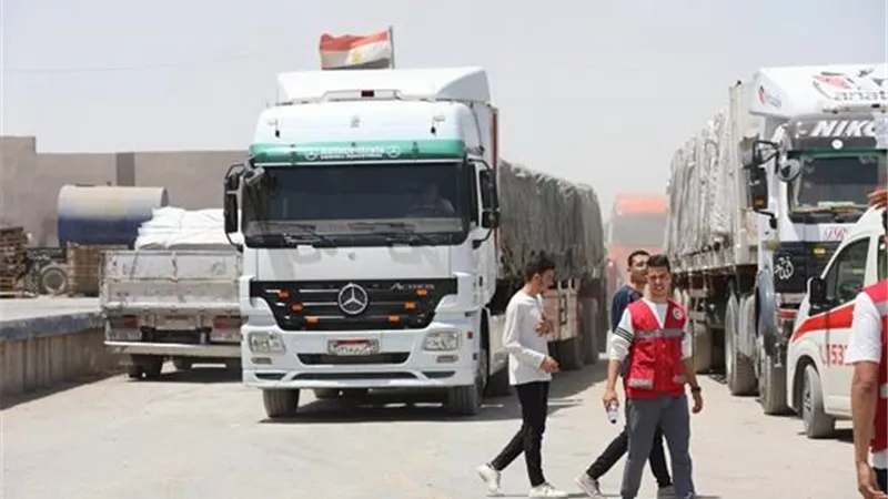 حماس: على الوسطاء الضغط على إسرائيل لدخول المساعدات للنازحين في غزة