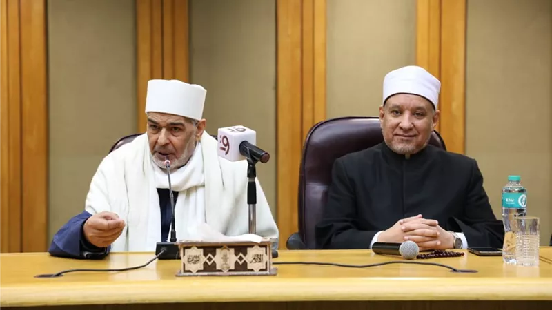 أكاديمية الأزهر: الإلحاد أساسه الشك.. وعلى الداعية تفنيد الشبهات بالحجة 