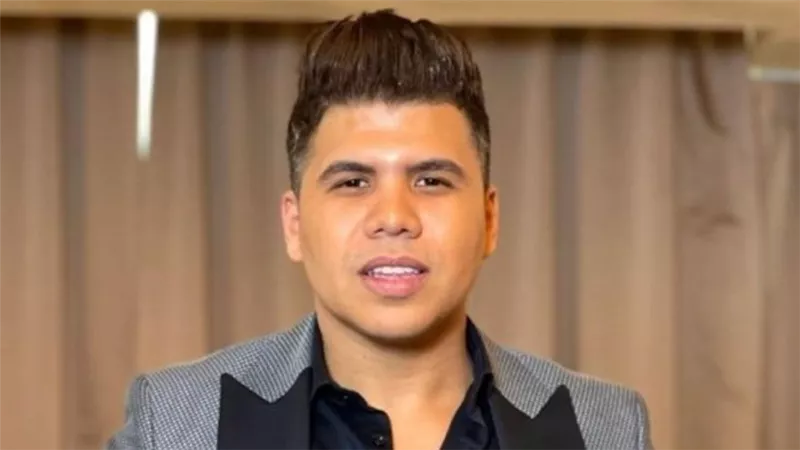 عمر كمال يستعد لطرح أحدث أغانيه بتوقيع تامر حسين 
