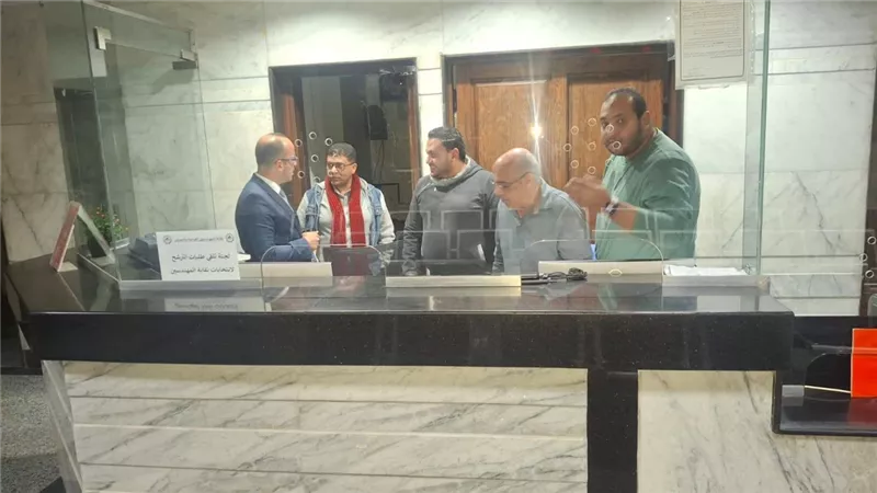 لجنة انتخابات نقابة المهندسين تتابع تلقي طلبات الترشح بالإسماعيلية والسويس