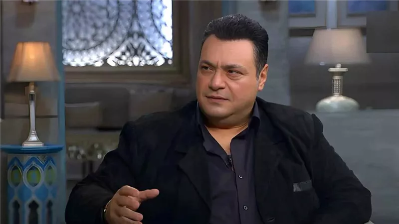 «اللي يذم في تمثيل غيره فاشل».. رسالة نارية من مراد مكرم