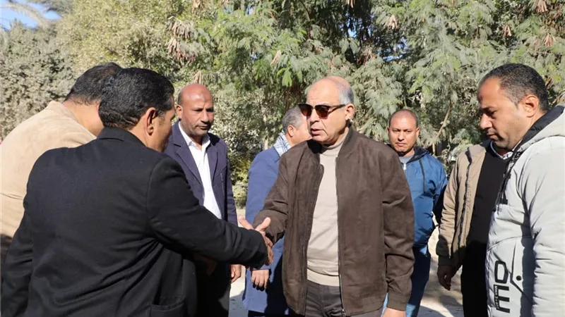محافظ المنيا يقرر صرف 10 آلاف جنيه لأسر ضحايا حادث الطريق الصحراوي 