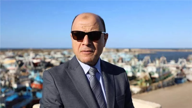 محافظ كفر الشيخ يتابع تطوير منظومة الإنارة العامة