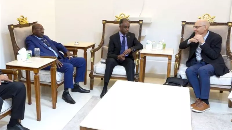 مفوض الأمم المتحدة لحقوق الإنسان يصل السودان في زيارة لمدة يومين