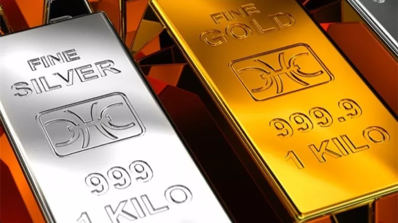 قفزات تاريخية للذهب وسط تحذيرات من تصحيح حاد بالأسواق