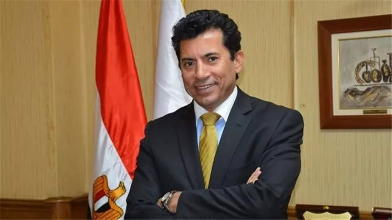 اتحاد الكرة يهنئ أشرف صبحي بعد فوزه بمنصبه العربي الجديد