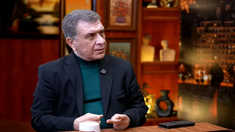 أحمد رفعت: لدينا سوء تفاهم حول دور الصحافة والإعلام في مصر|فيديو