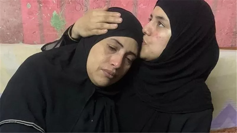 والدة ضحية الدارك ويب: «ابني اندفن أعضاء»| إنفوجراف