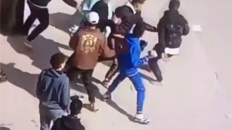 ضبط شابين طعنا آخر إثر مشاجرة نشبت بينهم بالشرقية