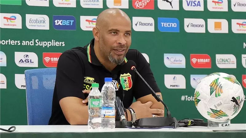 مدرب نيجيريا: المغرب أفقدنا الحركة في أمم أفريقيا