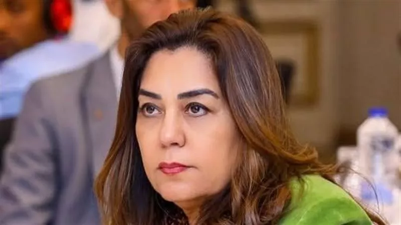 منال عوض تهنئ شيخ الأزهر بحلول ليلة الإسراء والمعراج