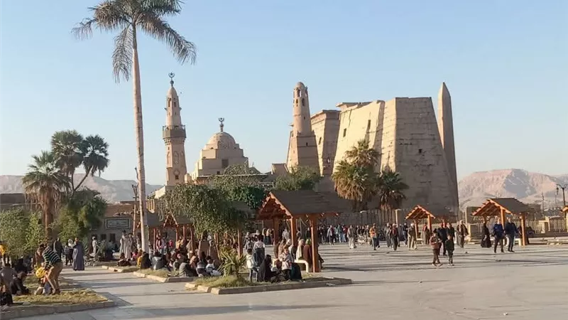 طقس اليوم في الأقصر.. مائل للدفء نهارا شديد البرودة ليلا 
