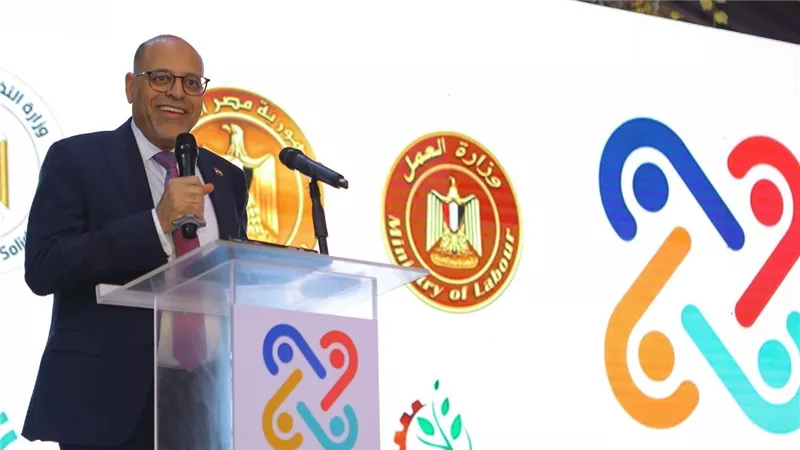 وزير العمل يشارك في تدشين مبادرة «تمكين» بالأقصر