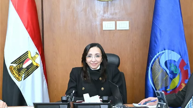 محافظ البحيرة تعتمد المرحلة الأولى من حركة تنقلات مديرية الصحة