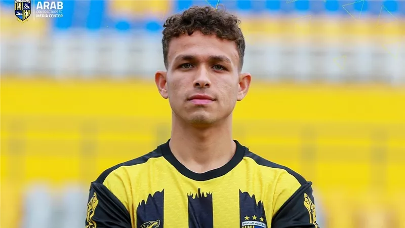 المقاولون العرب يعلن التعاقد مع أحمد نادر حواش مهاجم إنبي 