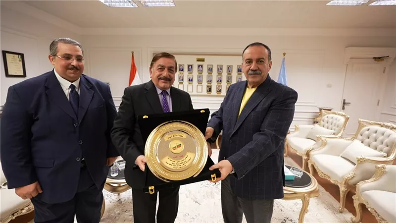 محافظ أسيوط يلتقي رئيس محكمة استئناف ويؤكد دعم التعاون المؤسسي