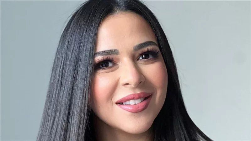 صورة للفنانة إيمي سمير غانم في مرحلة الطفولة