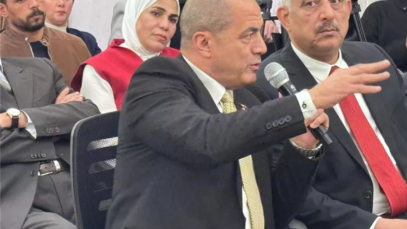«الكارم»: وجود أحزاب فاعلة وقريبة من الشارع يسهم في ترسيخ الانتماء الوطني