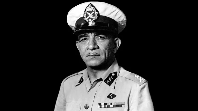 16 يناير 1953.. قصة ذكرى حل الأحزاب السياسية على يد محمد نجيب