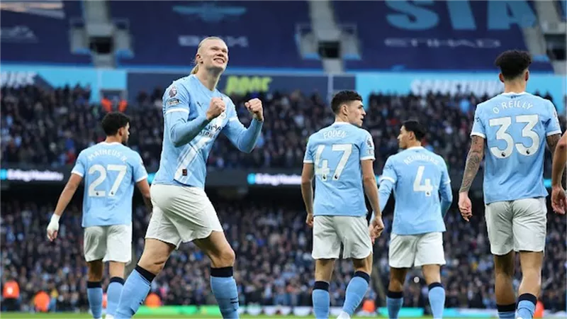 رباعي في الهجوم.. تشكيل مانشستر سيتي أمام اليونايتد بالدوري الإنجليزي 