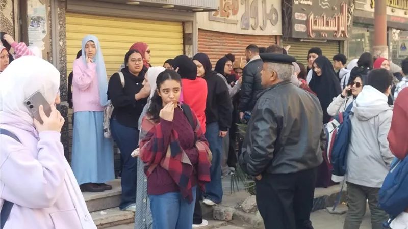 مادة اللغة العربية ترسم البهجة على وجوه طلاب الشهادة الإعدادية بالقليوبية
