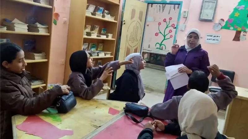 لقاءات تثقيفية وأمسيات شعرية بثقافة الوادي الجديد