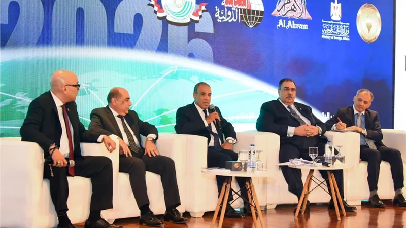 على رأسها غزة.. وزير الخارجية يستعرض موقف مصر من القضايا الراهنة