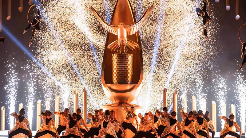 بدء توافد النجوم على السجادة الحمراء بحفل Joy Awards بالرياض