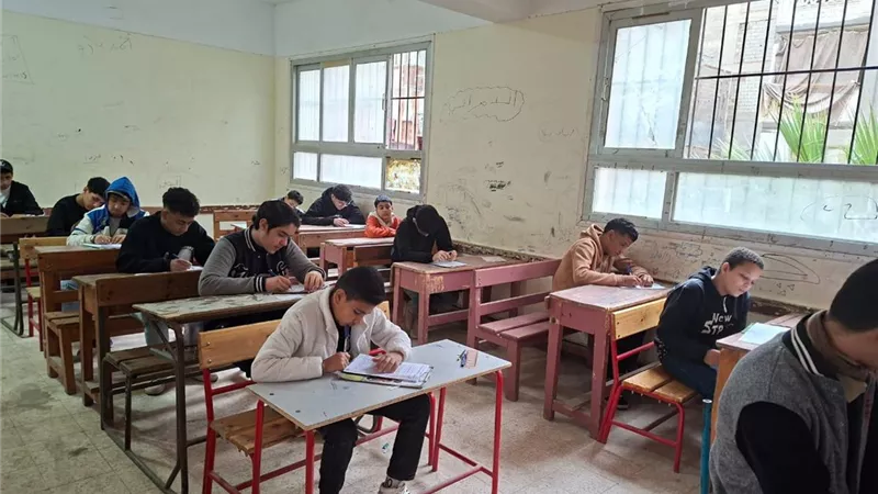 8 وقائع غش بالمحمول وانتحال صفة..في ثاني أيام امتحانات الإعدادية بالمنوفية