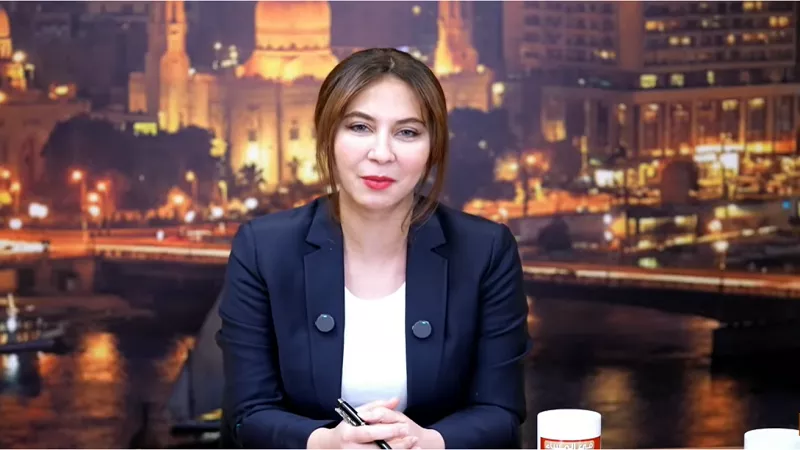 قصواء الخلالي: نقاشات معمقة حول المشهد السياسي وتحليل دقيق لمستقبل الحكومة
